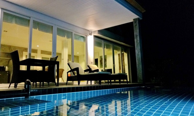 Ko Lanta Villa | Romantic Beach-Front Pool Villa-2