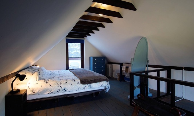 Goleen Cottage | Romantic bijou property located on the edge of the Atlantic ocean.