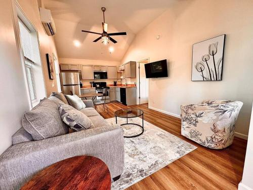 Port Royal House | Romantic Port Royal Retreat. Pets Yes