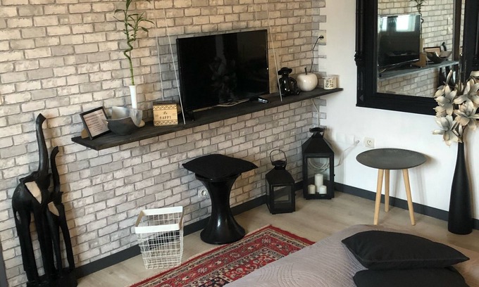 Saint-Maurice-Etusson House | Room with private kitchen, private toilet and private bathroom
