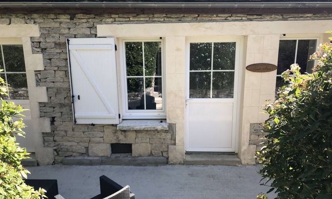 Couvignon Bed & Breakfast | Room and table d'hôte Le Goluret in Champagne