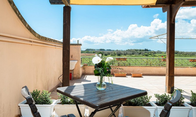 Cocumola Apartment | Room 'Angeli Nel Salento - Room 5' with Private Terrace, Wi-Fi and Air Conditioning