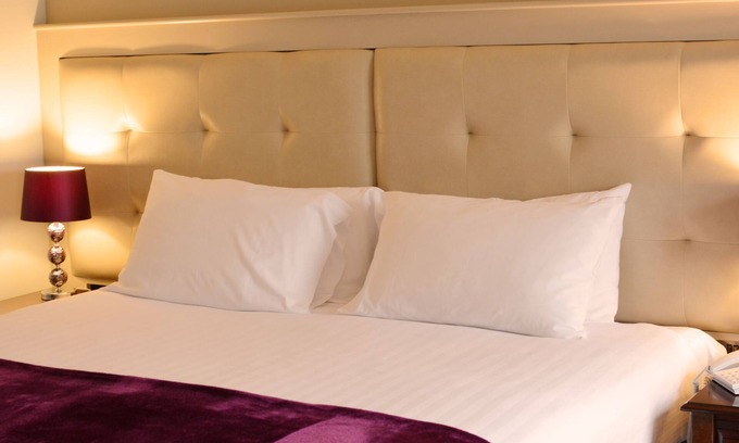 Omagh House | Rooms At Rue