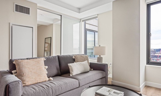 Theatre District Apartment | Roomy Chinatown/Theater District 1BR w/Gym & W/D, nr T, by Blueground
