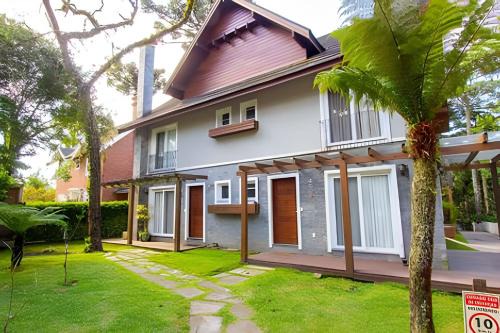 Vila Luiza House | Rosa Casa Morar da Serra