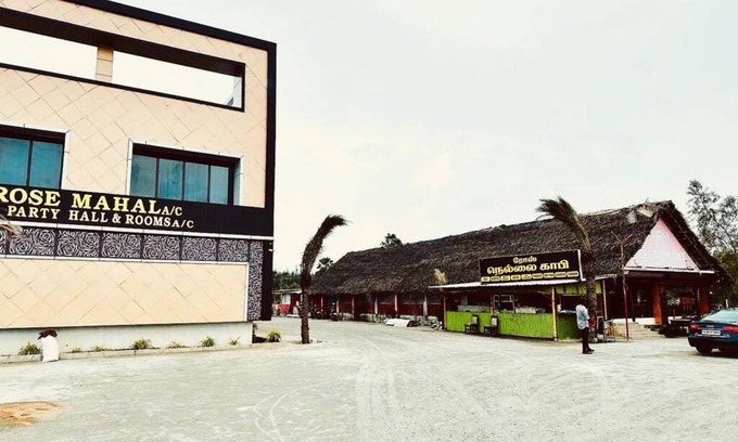 Cheyyur Resort | Rose lake view resort