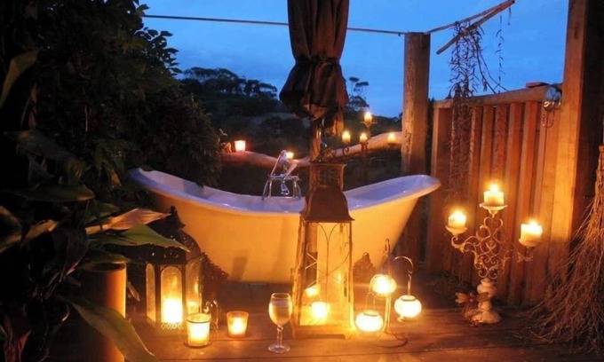 Waimauku Cottage | Rosebud Cottage - Romantic Getaway