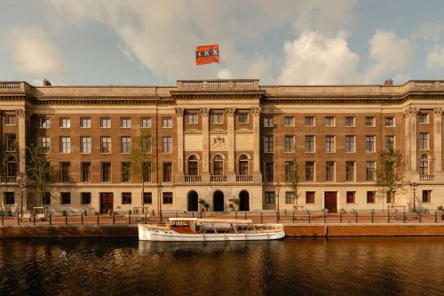 Canal Ring Hotel | Rosewood Amsterdam