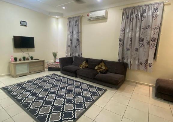 Bukit Gapam House | ROSHUS HOMESTAY MELAKA