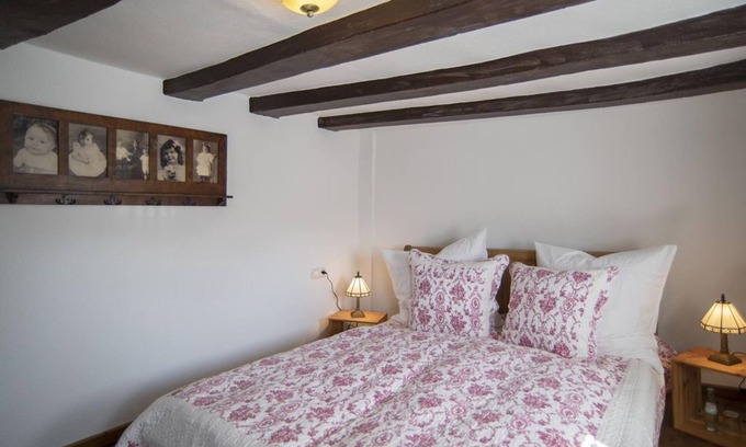 Kommern House | Rosy times, vacation in a half-timbered house - 4-Bett-Ferienhaus Rosige Zeiten