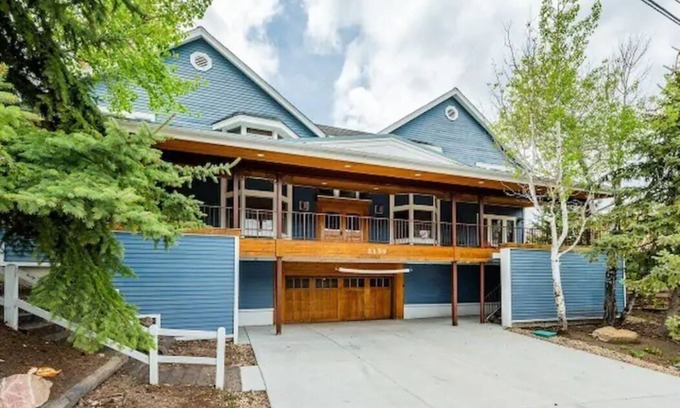 North Park City Condo | Row House #4 in Old Town Park City Right Next to PCMR