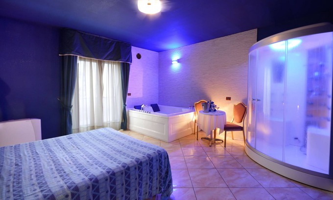 Ospedaletto D'Alpinolo Hotel | ROYAL DOUBLE ROOM - ROYAL HOTEL