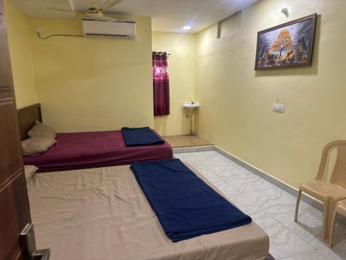 Central Chennai Hotel | Royal Grand inn