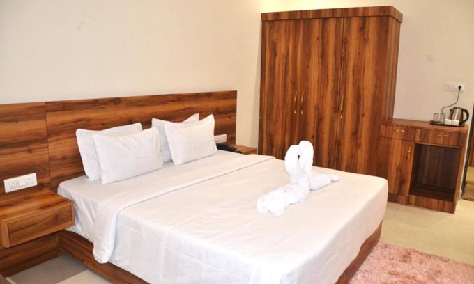 Pilibhit Apartment | Royal Heritage Resort Pilibhit - Suit Room 1