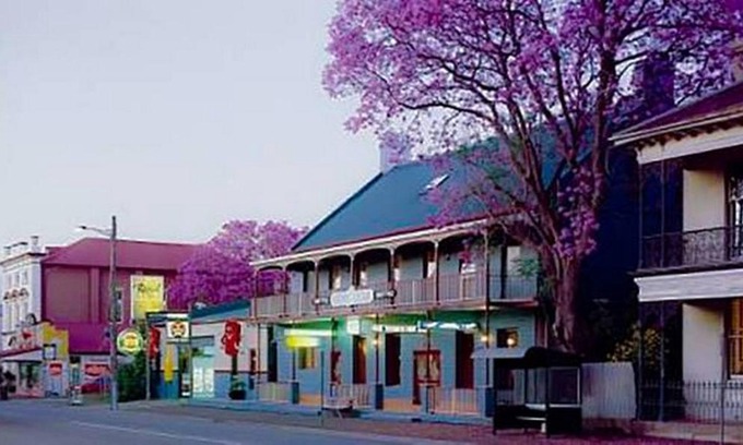 Singleton Hotel | Royal Hotel Singleton