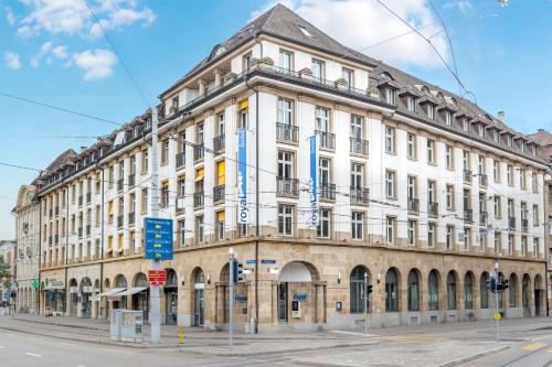 Basel City Centre Hotel | Royal Hotel - Urban Living