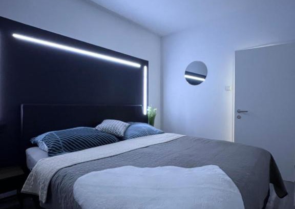 Knittelfeld Apartment | ROYAL RACiNG SUiTE KF