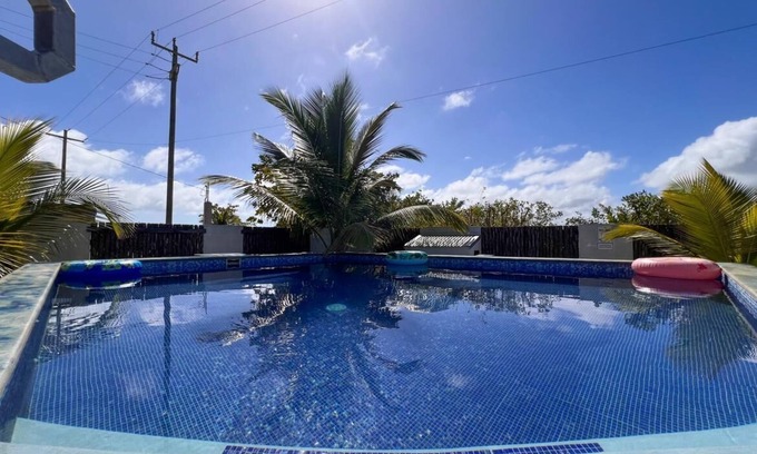 Placencia Hostel | Royal Rat Hostel