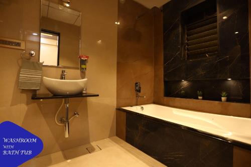 Lonavala Villa | Royal Triose - 16BHK Resort Property