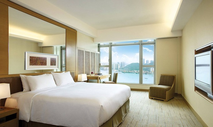 Ting Kau Hotel | Royal View Hotel