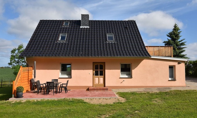 Blowatz Apartment | Ruhiges Apartment in Blowatz mit Terrasse,