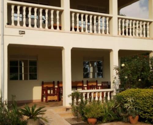 Kitojo House | Rujuna Hilltop Guesthouse