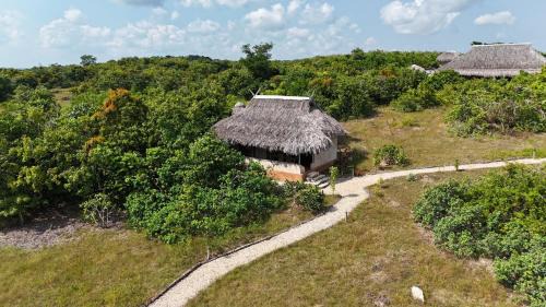 Rote Island Villa | Rumah Pampa at Pachamama