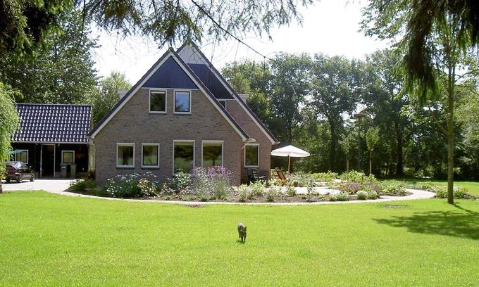 Bazuin House | Rural holiday home with terrace