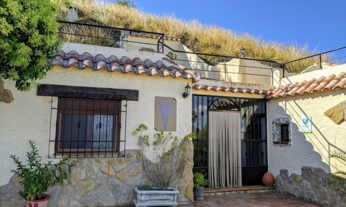 Fontanar Villa | Rural house with fireplace ideal for hiking in Jaén