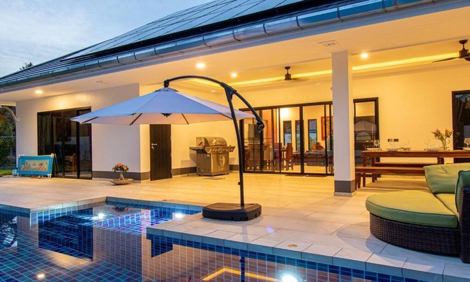 Krabi Villa | RUSARDI Poolvilla Ao Nang - new Villa 4 Bedrooms 4 Bathrooms, 10m Pool