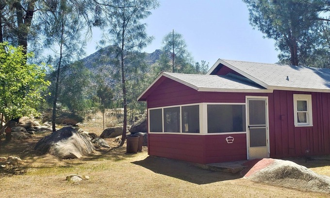 Lake Isabella Cabin | Rustic 1950s Cabins Located on 4 Acres of Pine Trees Surrounded by Upper Desert