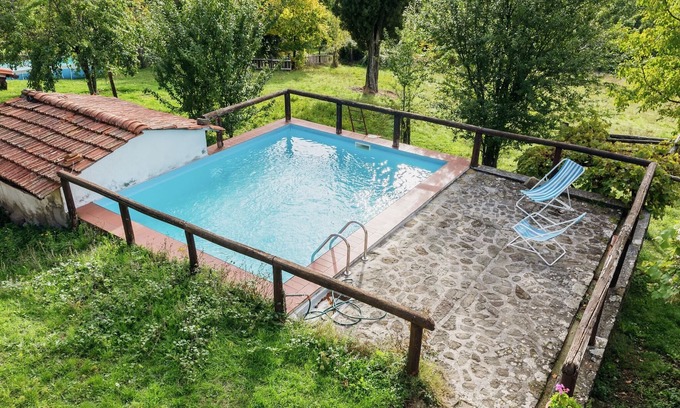 San Marcello Piteglio Ski Chalet | Rustic Chalet with Pool