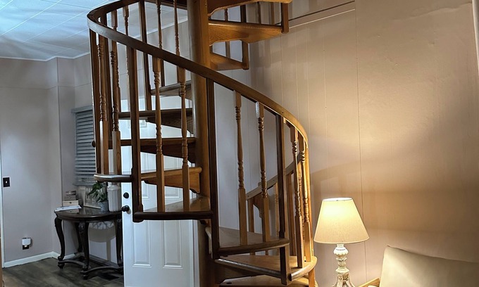 Crittenden House | Rustic home in Darien Center