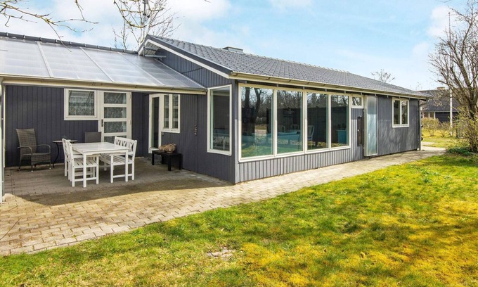 Hemmet House | Rustic Retreat at Hemmet Strand-By Traum