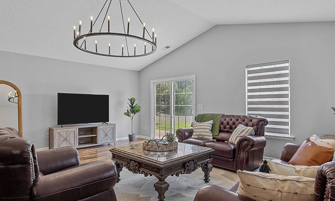Boiling Springs House | Rustic Retreat 3bdr/2bathnHome in Boiling Springs