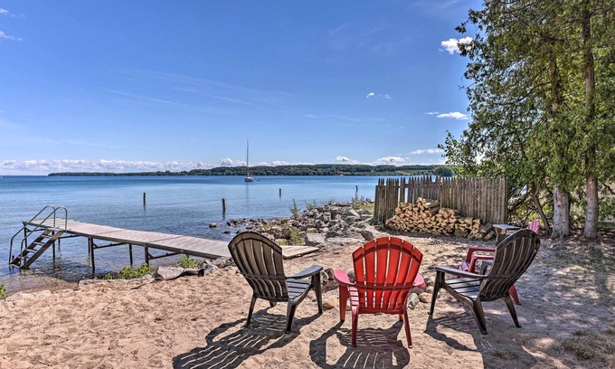 Suttons Bay Cottage | Rustic Suttons Bay Cottage: Shared Dock & Fire Pit