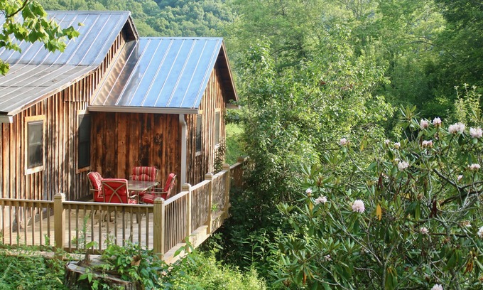 Lansing Cabin | Rustic Updated Cabin in the Heart of the Appalachian High Country