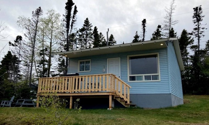 Port Blandford Cabin | Rustic Wave Cottages-Cabin #3