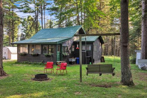 Hazelhurst House | Rustic Willow Retreat - Outdoor Adventures cabin