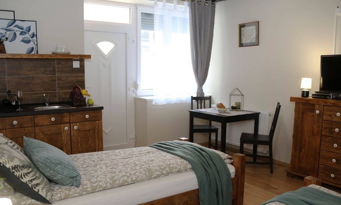 Szazhalombatta Apartment | Rusztikus apartman kiadó Százhalombatta szívében!
