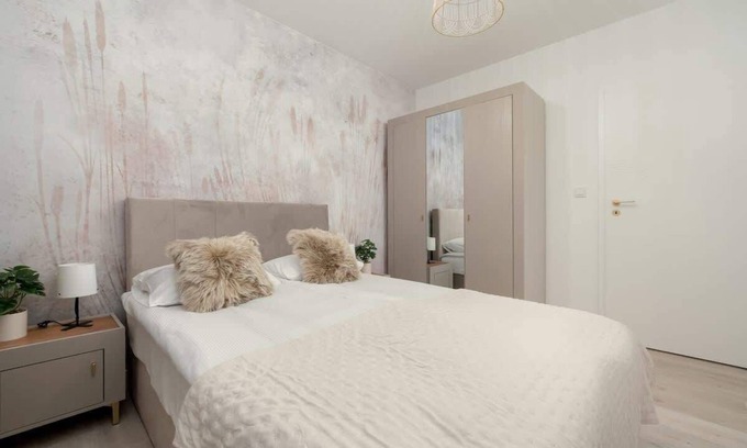 Katowice Apartment | Słoneczna 1A | Spacious Apartment | Smart TV