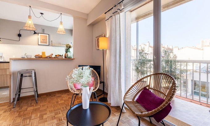 Vauban Apartment | Sacha - En plein centre ville