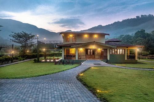 Lonavala Villa | SaffronStays Ambaram, Pali