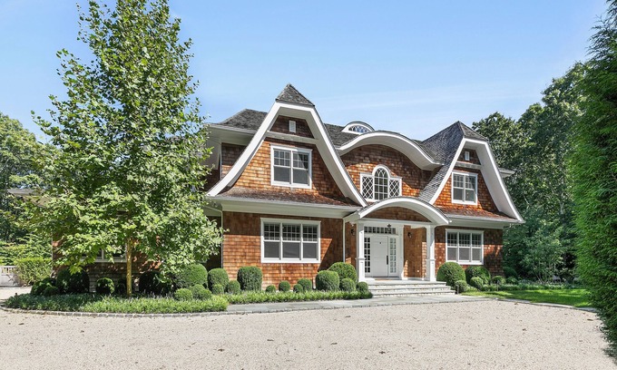 Sagaponack House | Sagaponack's Premier Summer Retreat 6 Bedrooms 6.5 Baths