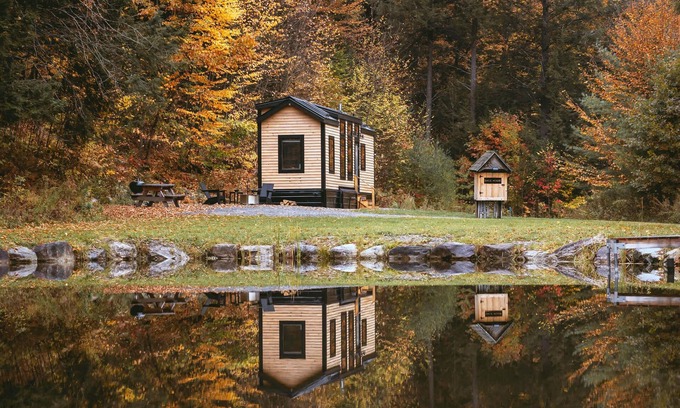 Chester Cabin | Sage House at Camp Greenwood Vermont with Sauna