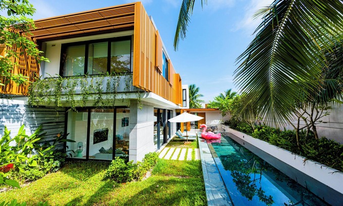 Long Beach Villa | Sailing Pool Villas & Resort Phu Quoc