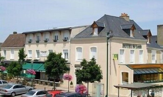 La Suze-sur-Sarthe Hotel | Saint-Louis