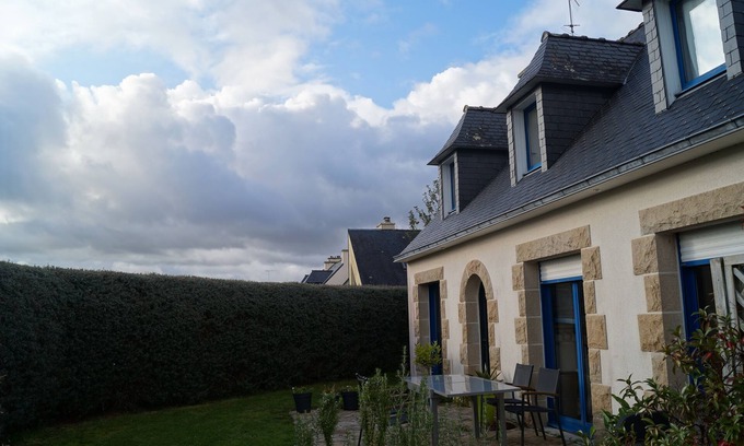 Combrit House | Sainte Marine, house & garden, between beach & port