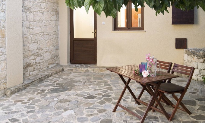 Old Town House | Salamiou Stone House Salamiou S'nt BARBARAS No 31 8620 PAPHOS