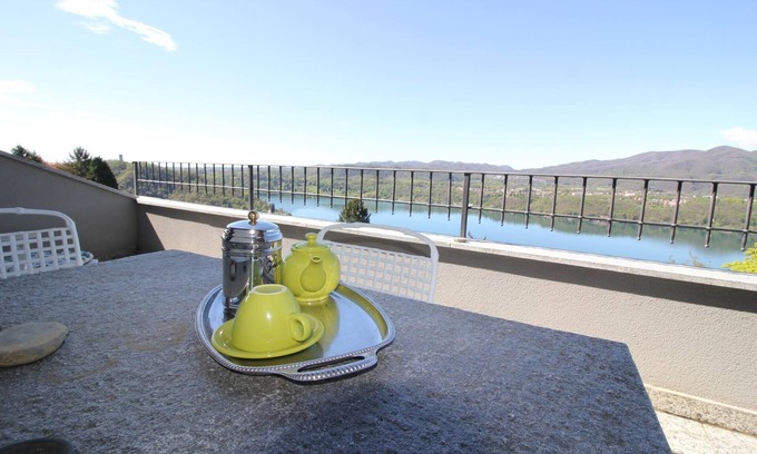 Vacciago House | Sale & Pepe Lake Orta view, lake view and relaxation to enjoy unforgettable moments
